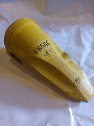 Коронка ковша K85RC original <> для спецтехники  Коронка ковша K85RC original <> для спецтехники