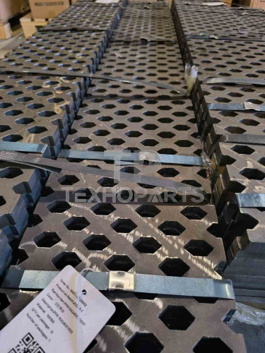 Футеровка 16*240*1820 SUNMACH для спецтехники  Футеровка 16*240*1820 SUNMACH для спецтехники