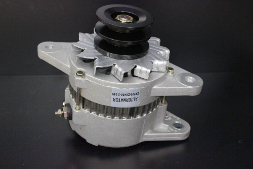 Генератор 1812005303 ZX200 для спецтехники  Генератор 1812005303 ZX200 для спецтехники