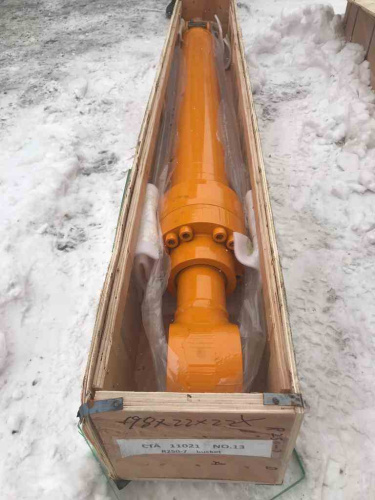 Гидроцилиндр ковша S425101 R250LC-7 без трубок Shimitsu для спецтехники  Гидроцилиндр ковша S425101 R250LC-7 без трубок Shimitsu для спецтехники