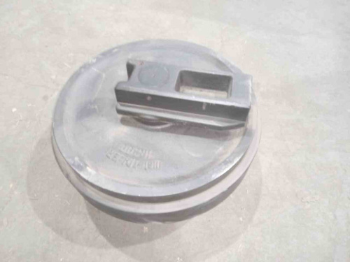 Колесо направляющее 9306002 ZX330-5G HS для спецтехники  Колесо направляющее 9306002 ZX330-5G HS для спецтехники