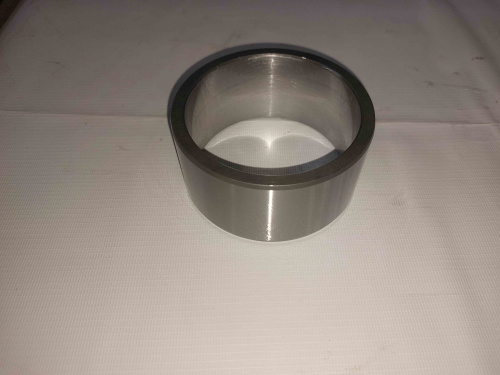 Втулка 4358100 для спецтехники  Втулка 4358100 для спецтехники