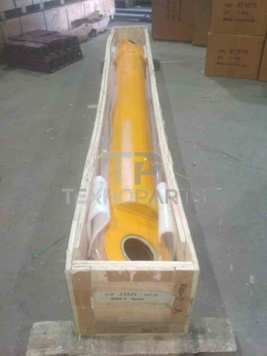 Гидроцилиндр стрелы S445203 R450LC-7 без трубок Shimitsu для спецтехники  Гидроцилиндр стрелы S445203 R450LC-7 без трубок Shimitsu для спецтехники