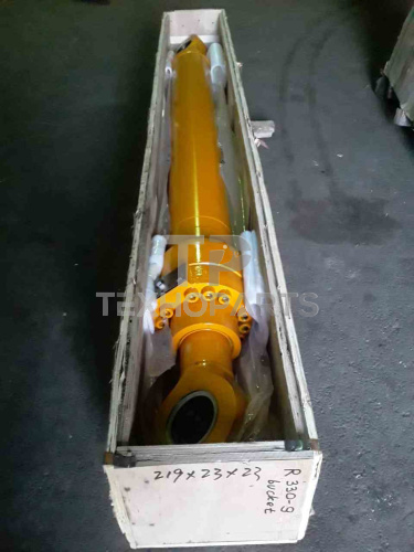 Гидроцилиндр ковша S432101 R330LC-9 без трубок Shimitsu для спецтехники  Гидроцилиндр ковша S432101 R330LC-9 без трубок Shimitsu для спецтехники