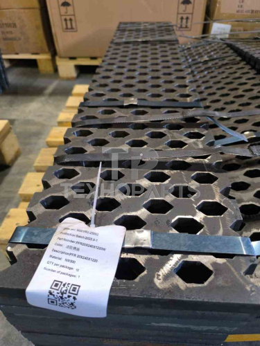 Футеровка 20*240*1220 SUNMACH для спецтехники  Футеровка 20*240*1220 SUNMACH для спецтехники