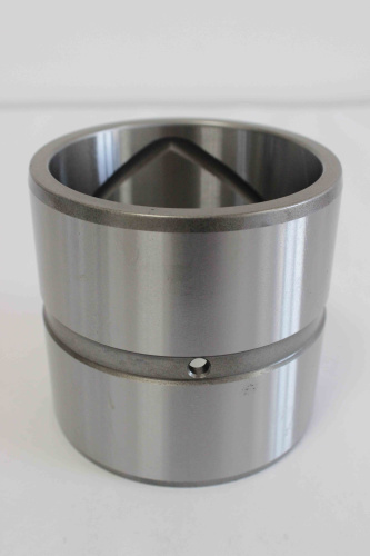 Втулка 61EN-13380 для спецтехники  Втулка 61EN-13380 для спецтехники