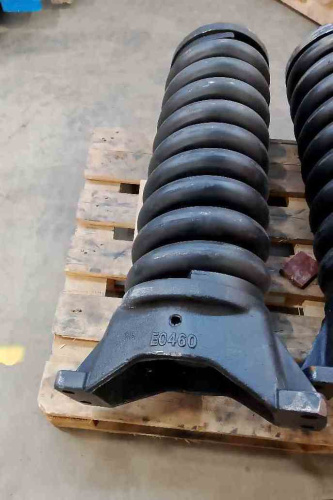 Натяжитель гусеницы 14533151 EC460B KJIN для спецтехники  Натяжитель гусеницы 14533151 EC460B KJIN для спецтехники