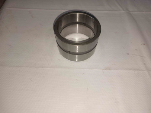 Втулка 4443882 для спецтехники  Втулка 4443882 для спецтехники